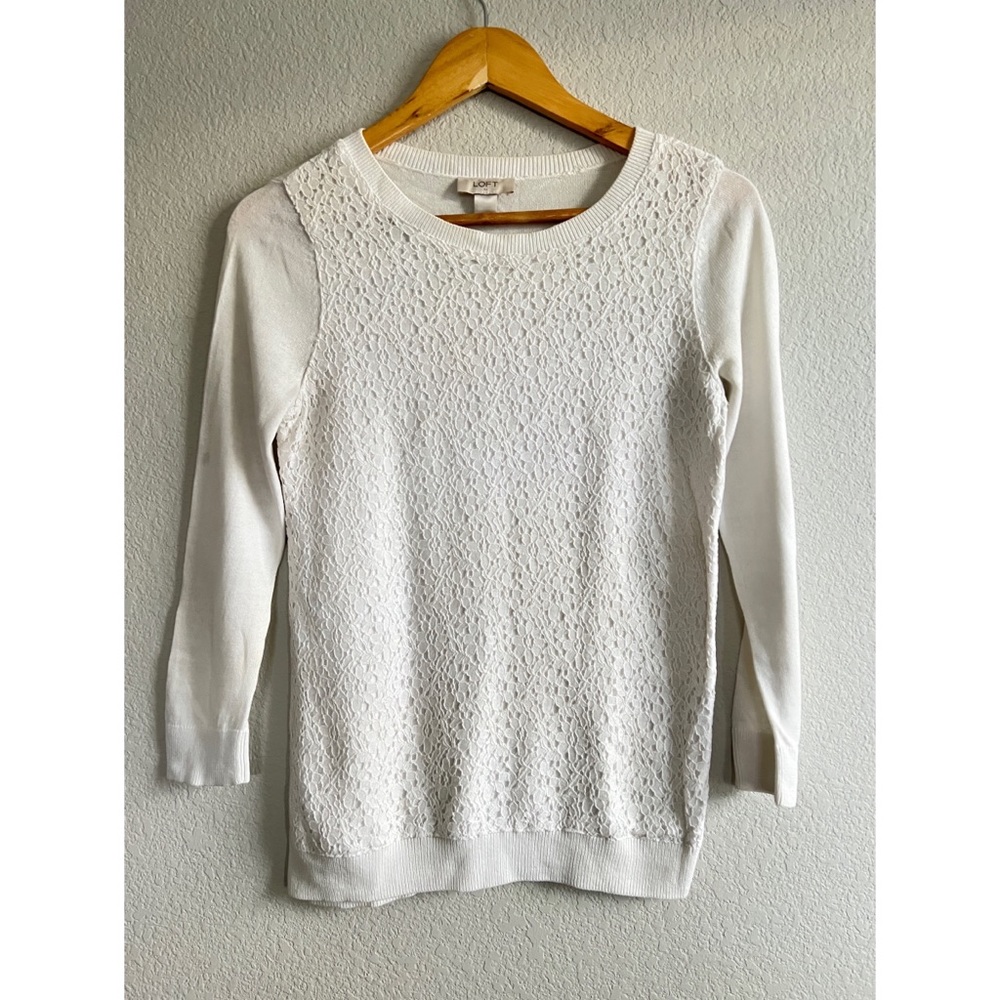 Crew Neck Embroidery Sweater Cream